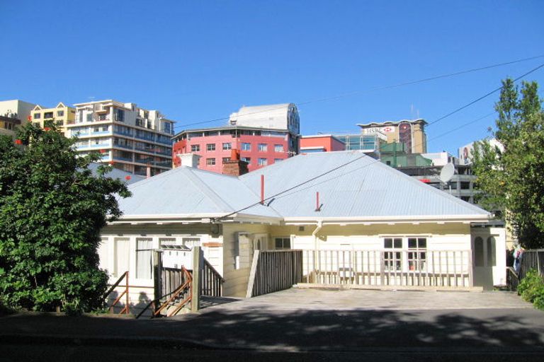 Photo of property in 3/23 Clifton Terrace, Kelburn, Wellington, 6012