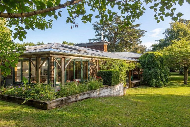 Photo of property in 42 Kuratawhiti Street, Greytown, 5712