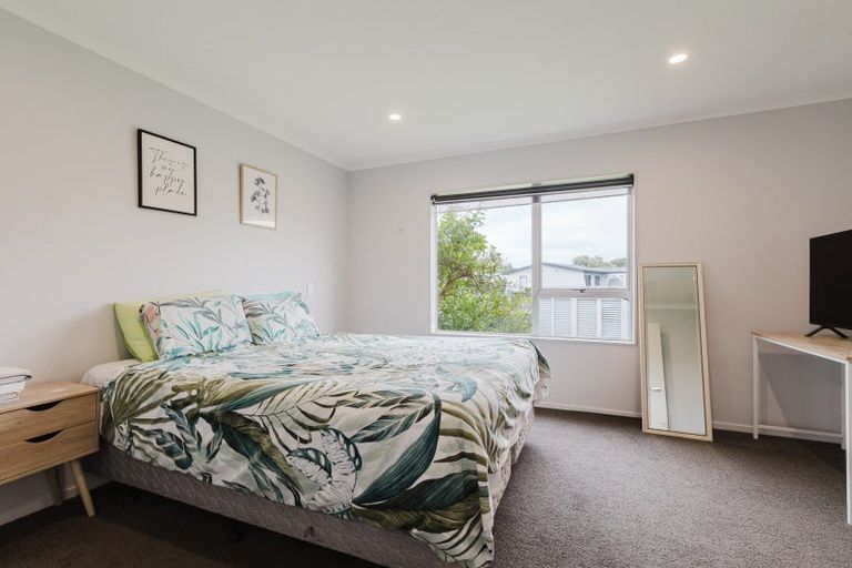 Photo of property in 73 Herbert Avenue, Cloverlea, Palmerston North, 4412