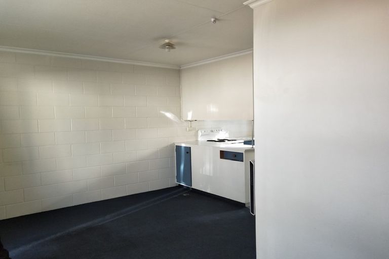 Photo of property in 20 Edgeware Road, Palmerston North, 4410