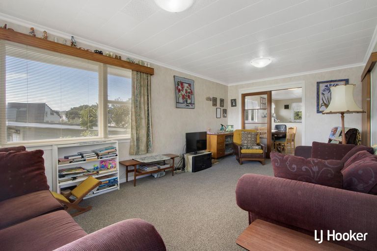 Photo of property in 49 Hillview Road, Waihi Beach, 3611