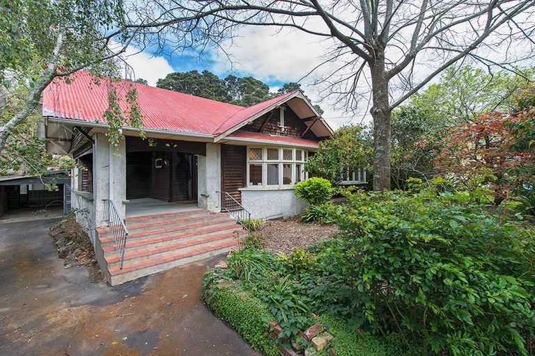 Photo of property in 24 Hinemoa Street, Birkenhead, Auckland, 0626