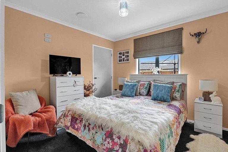 Photo of property in 50 County Drive, Hawera, 4610