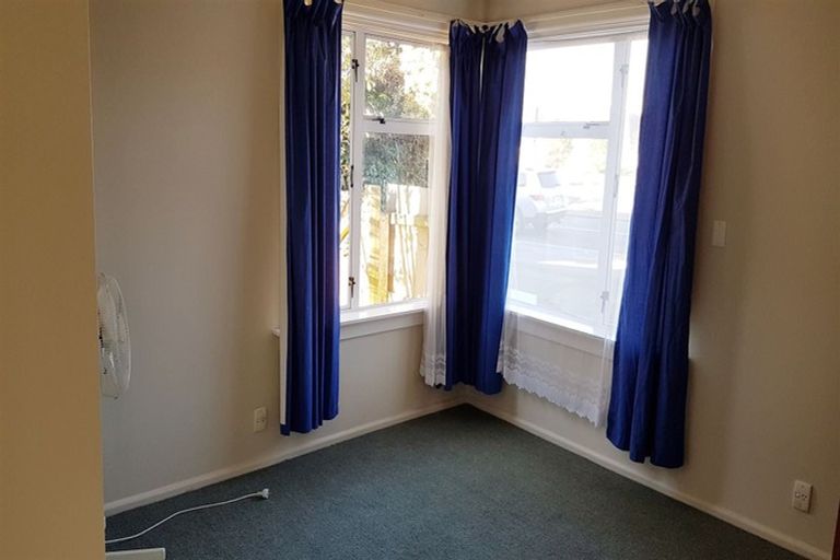 Photo of property in 38 Springs Road, Hornby, Christchurch, 8042
