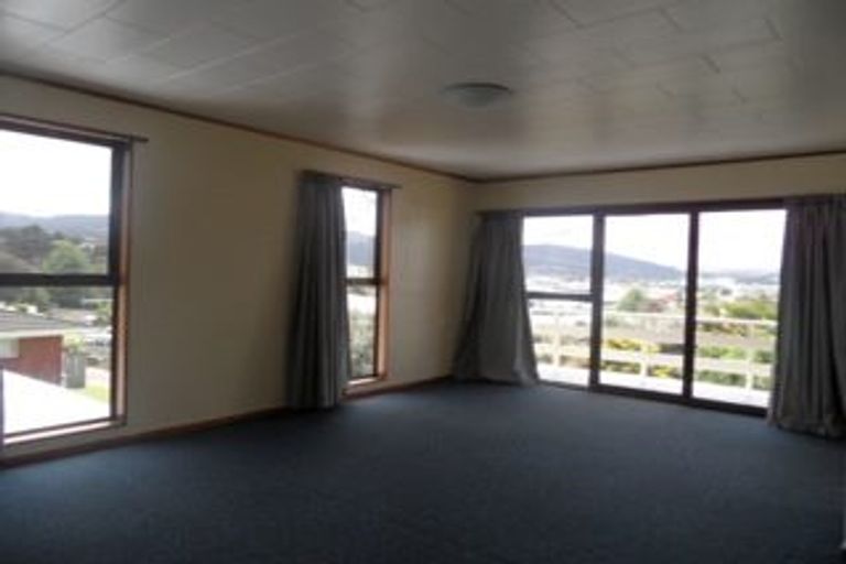 Photo of property in 11 Raewyn Street, Morningside, Whangarei, 0110