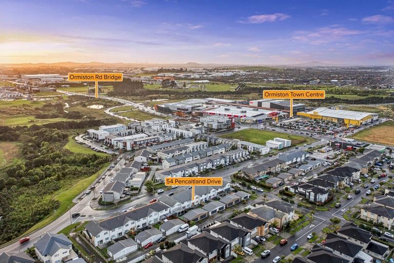 Photo of property in 54 Pencaitland Drive, Flat Bush, Auckland, 2019