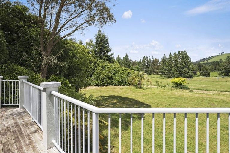 Photo of property in 66 Forest Road, Oruanui, Taupo, 3384