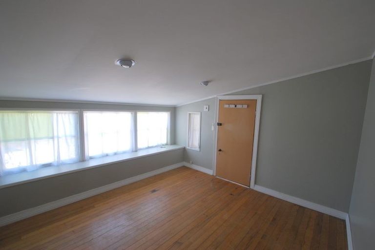 Photo of property in 8 Saint Mary Street, Thorndon, Wellington, 6011