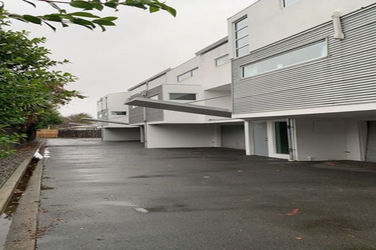 Photo of property in 3/22 Heywood Terrace, Richmond, Christchurch, 8013
