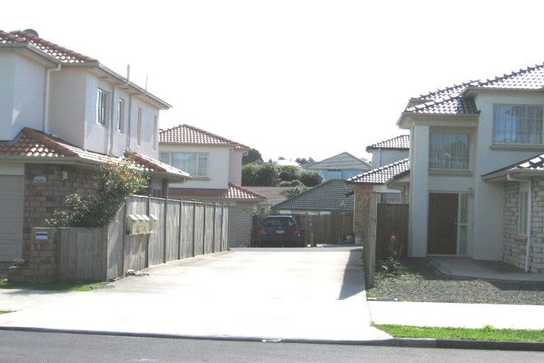 Photo of property in 79a Meadowland Drive, Somerville, Auckland, 2014