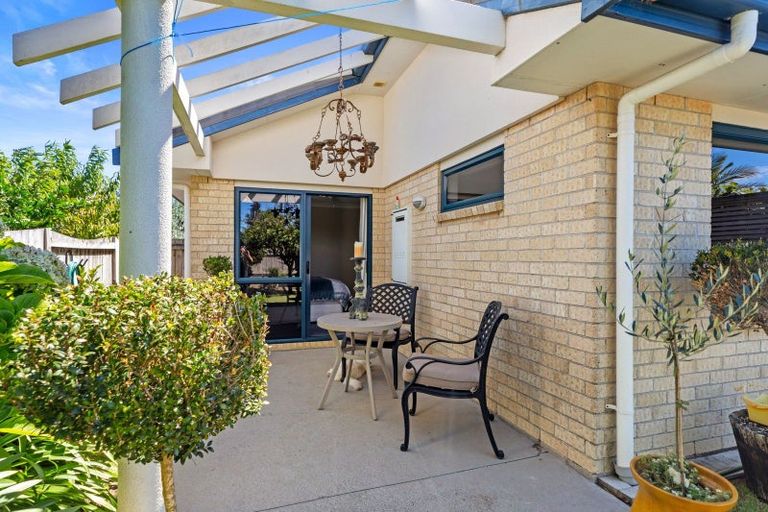 Photo of property in 32 Monticello Key, Papamoa Beach, Papamoa, 3118