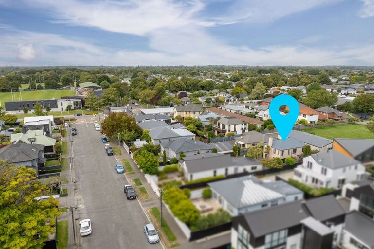 Photo of property in 56 Hawkesbury Avenue, St Albans, Christchurch, 8014