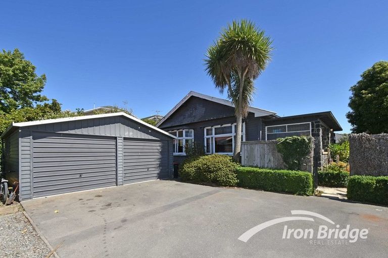 Photo of property in 30 Taramea Place, Addington, Christchurch, 8024