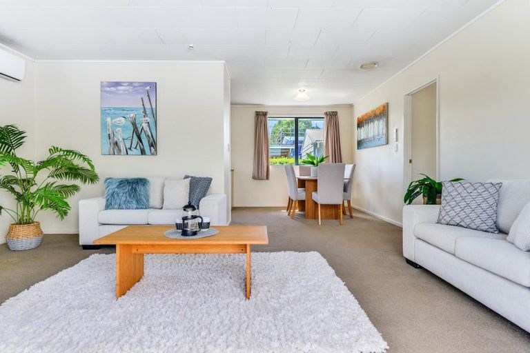 Photo of property in 15a Vernall Street, Nawton, Hamilton, 3200