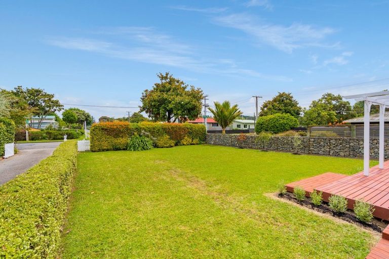 Photo of property in 23 Greenaway Road, Waikanae, 5036