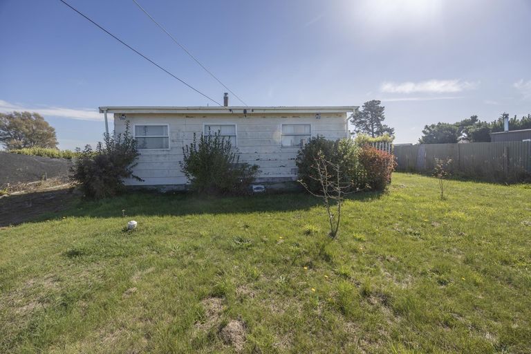 Photo of property in 37 Barr Street, Waitaki Bridge, Oamaru, 9493