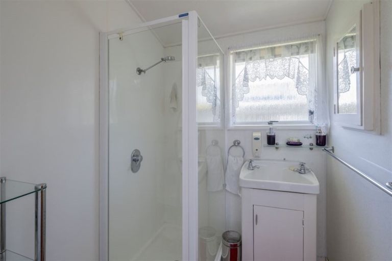 Photo of property in 32a Rimu Street, Levin, 5510