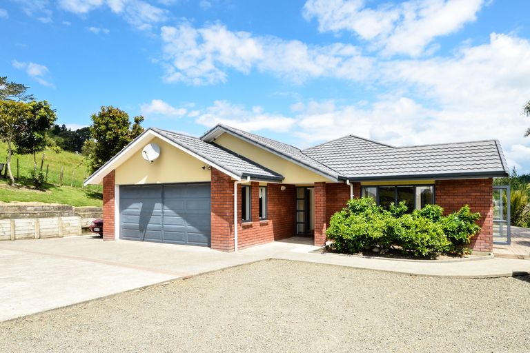 Photo of property in 87 Zanders Road, Helensville, Waimauku, 0882