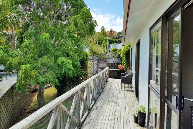 Photo of property in 16 Gerontius Lane, Snells Beach, 0920