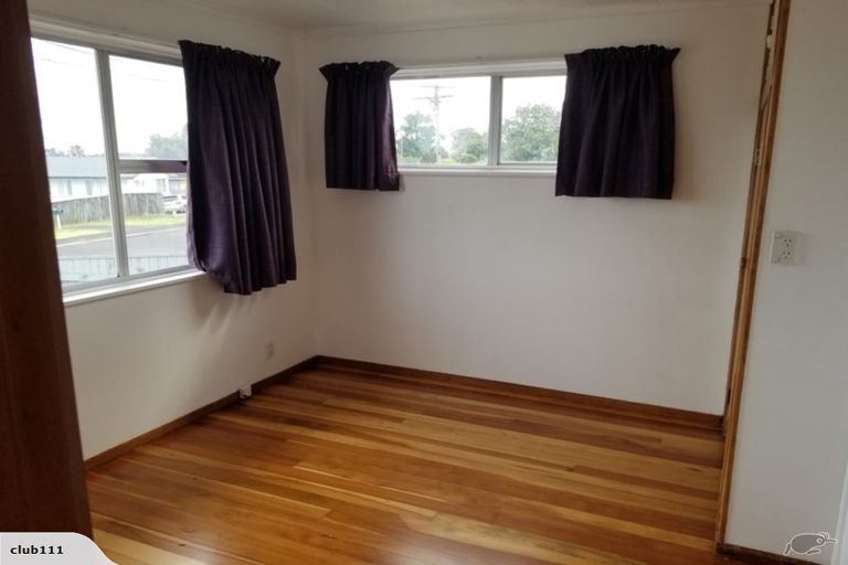 Photo of property in 26 Mataroa Road, Mount Wellington, Auckland, 1062