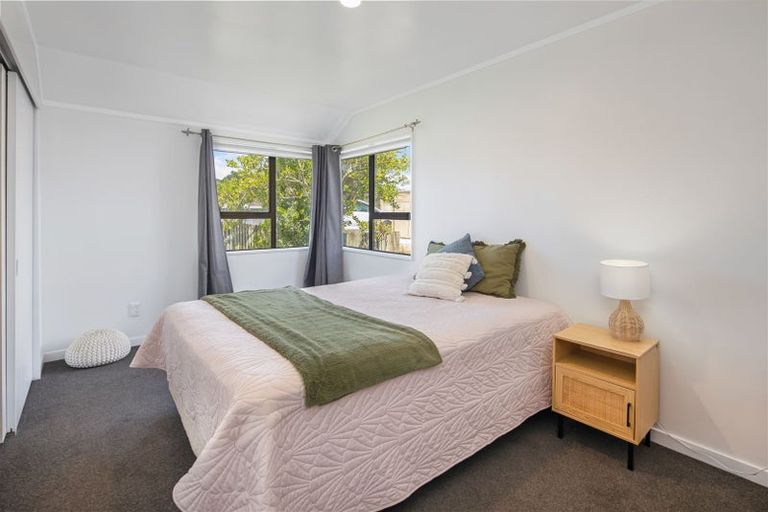 Photo of property in 4/53 Dominion Park Street, Johnsonville, Wellington, 6037