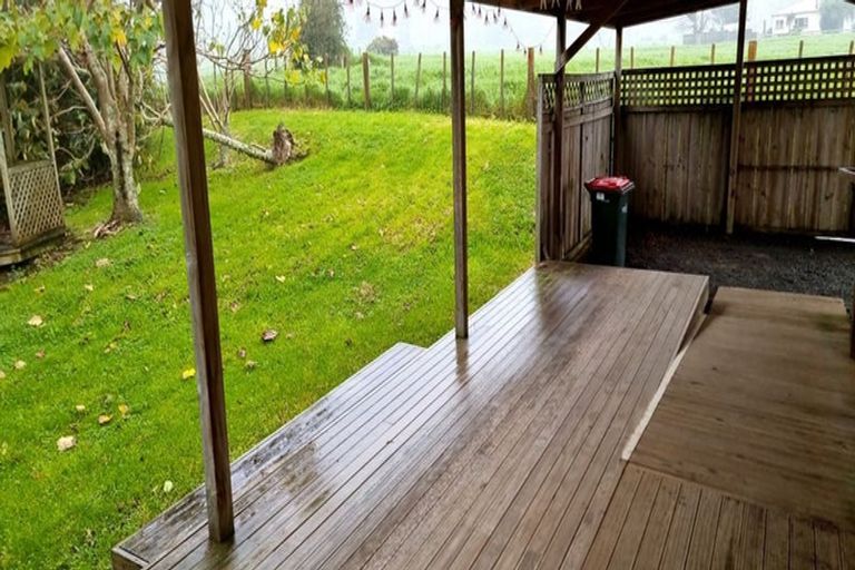 Photo of property in 100 Ranfurly Road, Alfriston, Auckland, 2105