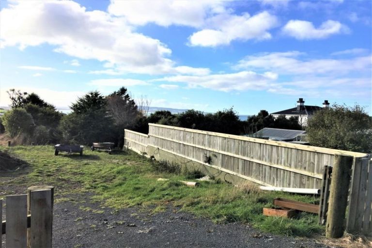 Photo of property in 12 Hill Street, Kaka Point, 9271