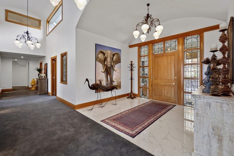 Photo of property in 199 Glenstrae Road, Redcliffs, Christchurch, 8081