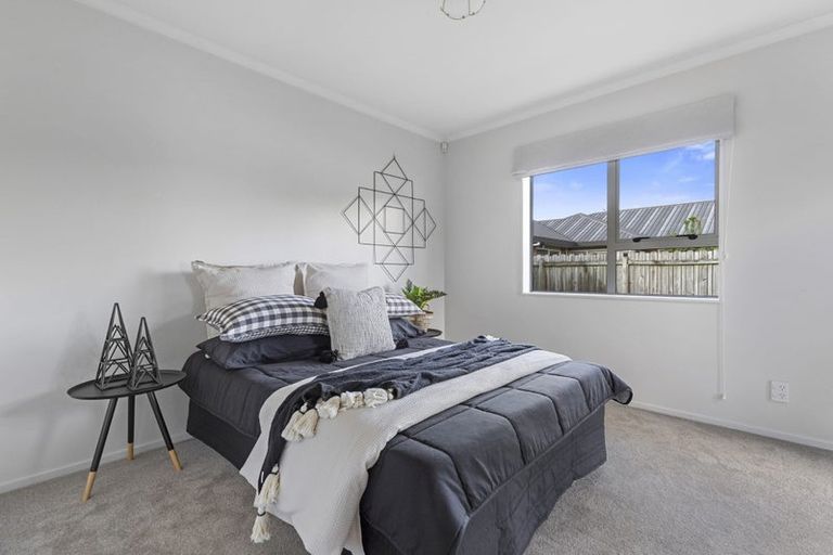 Photo of property in 43 Admiral Crescent, Flagstaff, Hamilton, 3210