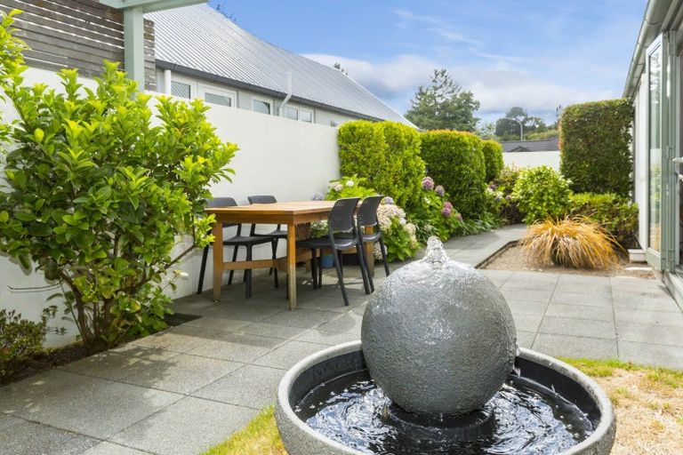 Photo of property in 2a Vernon Grove, Brown Owl, Upper Hutt, 5018