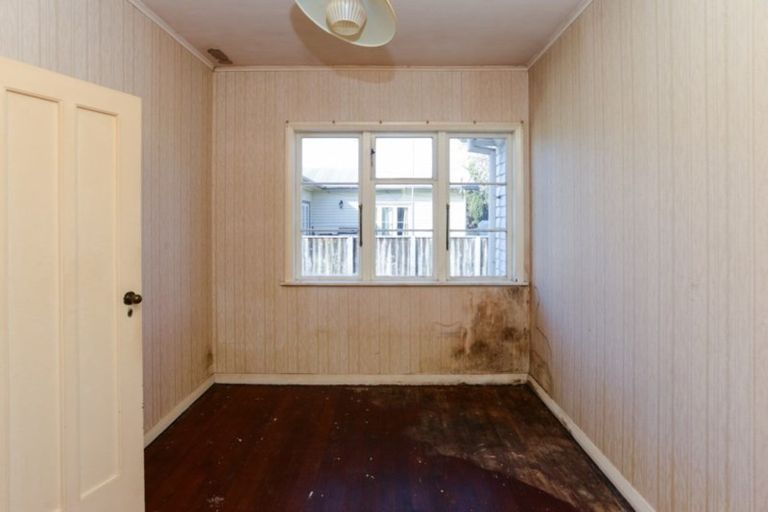 Photo of property in 500 Awatea Street, Akina, Hastings, 4122