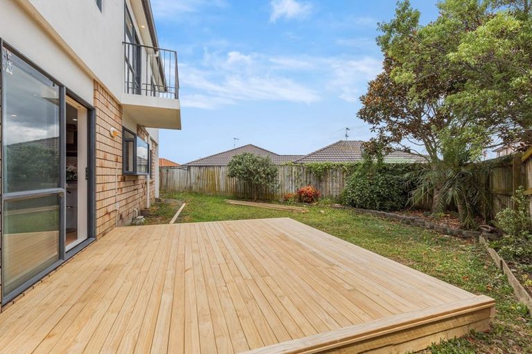 Photo of property in 16 Innisowen Place, Flat Bush, Auckland, 2019