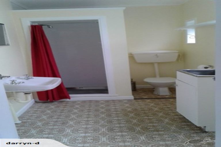 Photo of property in 5 Claremont Grove, Mount Victoria, Wellington, 6011