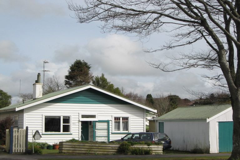 Photo of property in 421 Broadway, Stratford, 4332