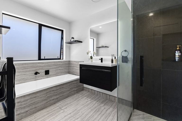 Photo of property in 25 Papawhero Drive, Bell Block, New Plymouth, 4312