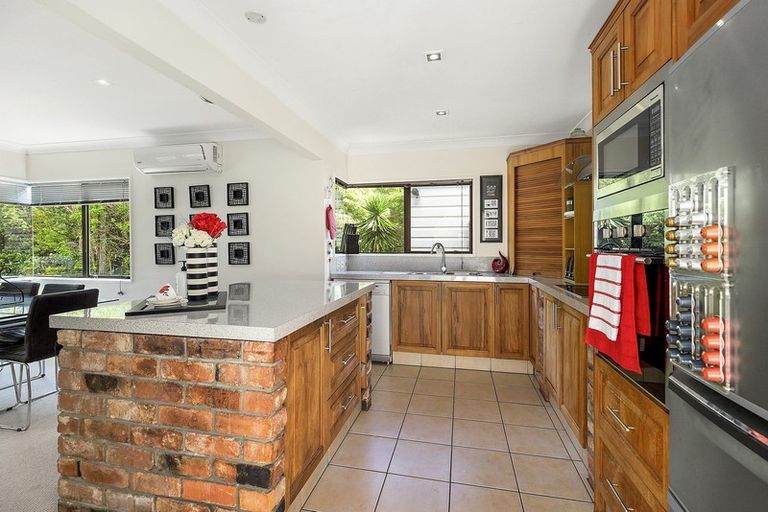 Photo of property in 30 Whanake Street, Titahi Bay, Porirua, 5022