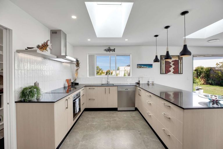 Photo of property in 3 Weld Lane, Amberley, 7410