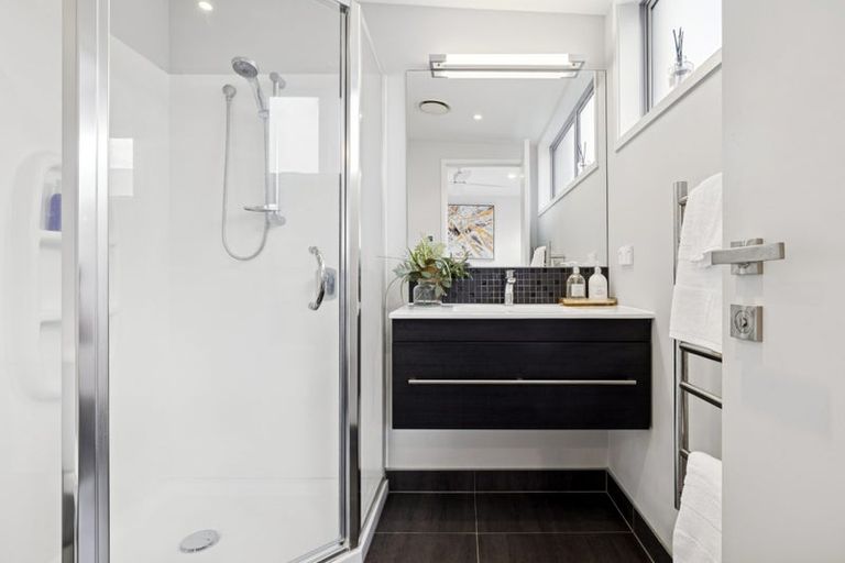 Photo of property in 12 Stockyard Crescent, Pukekohe, 2120