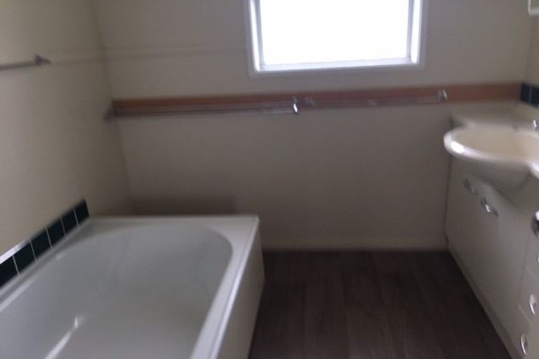 Photo of property in 112 Peacockes Road, Fitzroy, Hamilton, 3206