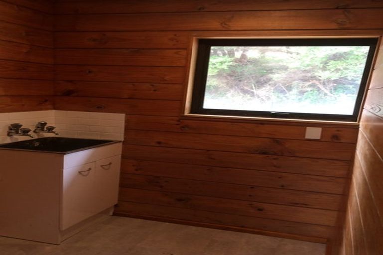 Photo of property in 22 Omapere Street, Waitangirua, Porirua, 5024