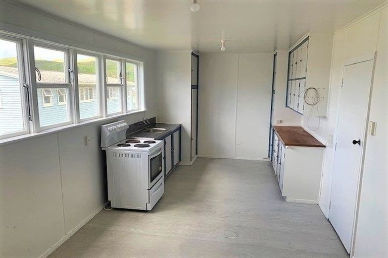 Photo of property in 78-80 Leicester Street, Cannons Creek, Porirua, 5024