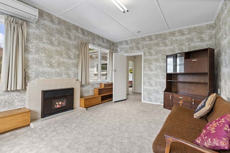 Photo of property in 11 Gordon Street, Lansdowne, Masterton, 5810