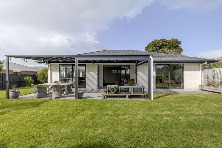 Photo of property in 4a James Drive, Bell Block, New Plymouth, 4312