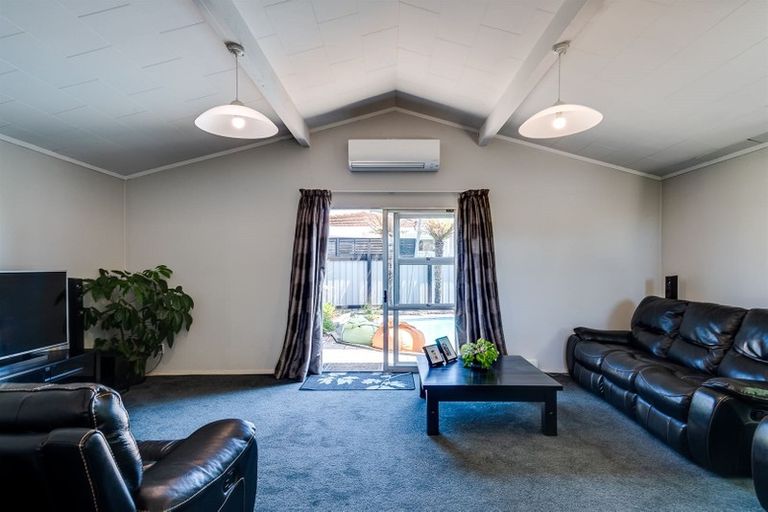 Photo of property in 3 Konini Crescent, Pirimai, Napier, 4112