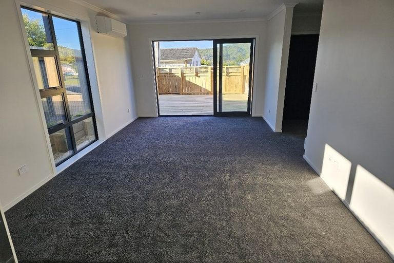 Photo of property in 1d Ingram Street, Naenae, Lower Hutt, 5011