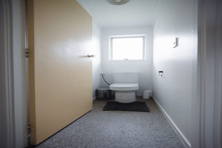 Photo of property in 14 Granville Drive, Massey, Auckland, 0614