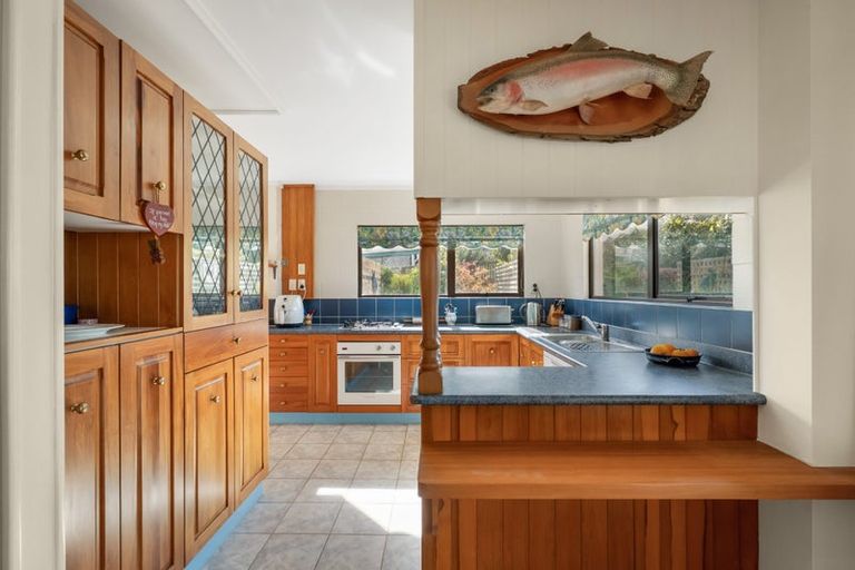 Photo of property in 16 Pohutukawa Drive, Athenree, Katikati, 3177