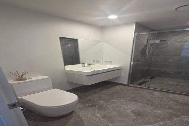 Photo of property in 2/45 Maxwell Street, Riccarton, Christchurch, 8041