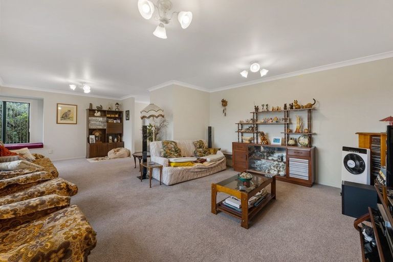 Photo of property in 30 Caversham Drive, Rototuna, Hamilton, 3210