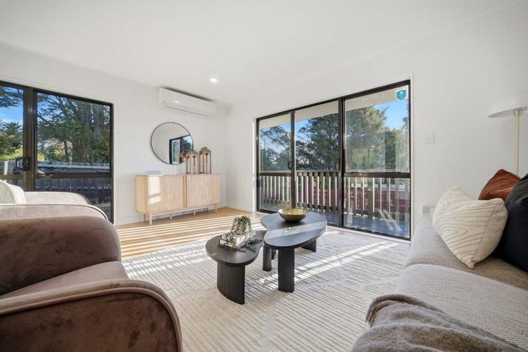 Photo of property in 1/76 Chilcott Road, Henderson, Auckland, 0612